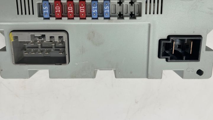 Fuse Box Panel - 2013 Jaguar XJ