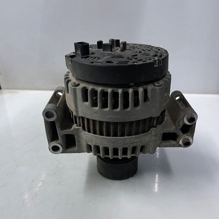 Alternator - 2009 Land Rover LR2