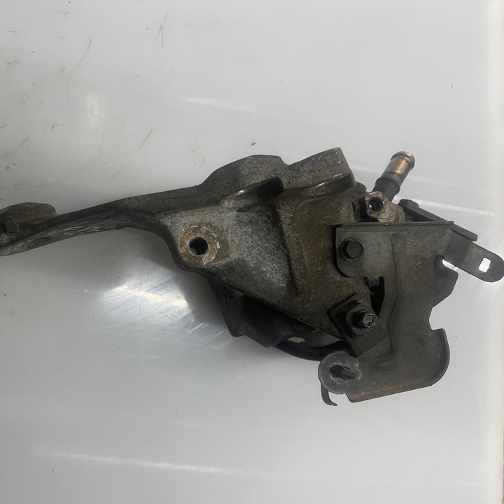Power steering pump - 2013 Infiniti QX56