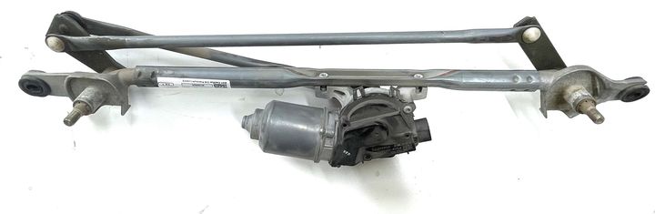 Windshield wiper motor - 2021 Cadillac CT4 Premium Luxury