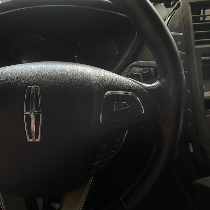 Steering wheel - 2016 Lincoln MKC