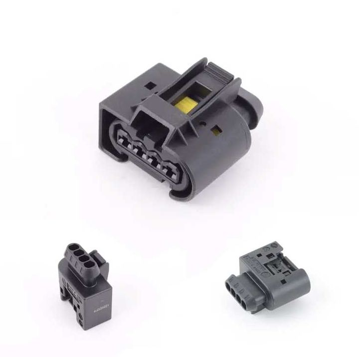Mercedes Benz Genuine PLUG HOUSING 0001530842