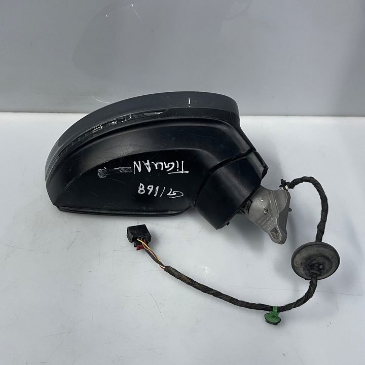 Side Mirror (RH) - 2018 Volkswagen Tiguan