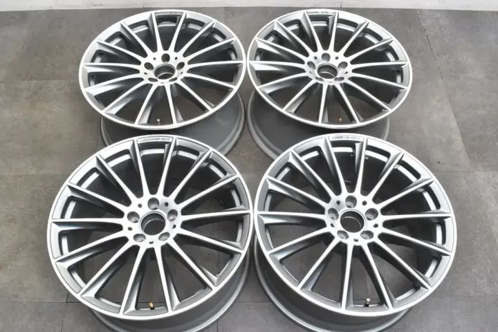 a2234011500   set of aluminum wheels