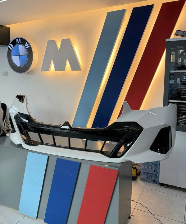 BMW 5 series G60 - Front Bumper