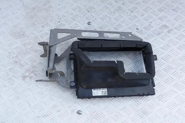 AIR DUCT