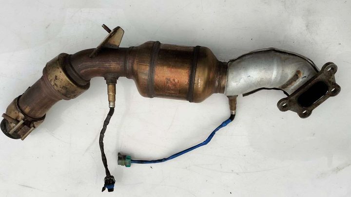 Catalytic converter - 2013 Cadillac ATS