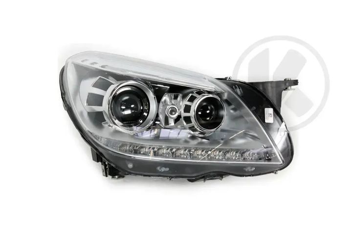 a1728205261 b   headlight r