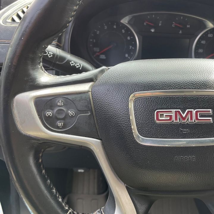 Steering wheel - 2019 GMC Terrain
