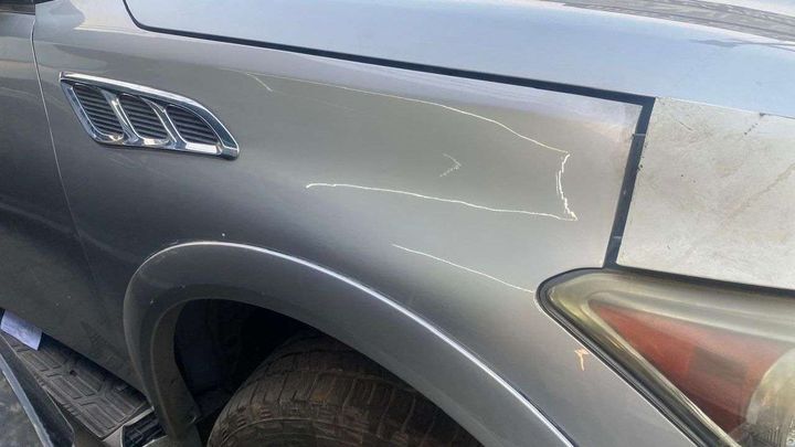 Hood/Bonnet - 2011 Infiniti QX56