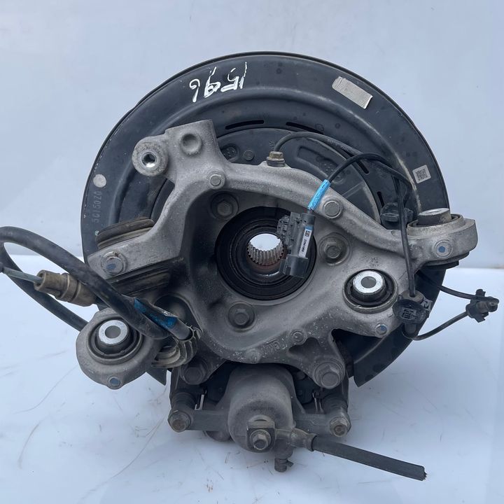 Complete Hub Assembly(LHB) - 2016 Cadillac CTS