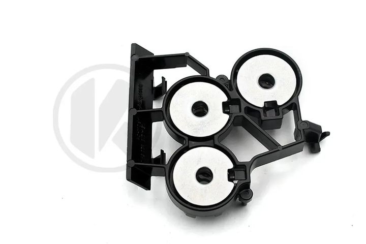 MOUNTING PLATE - Crossmember, right