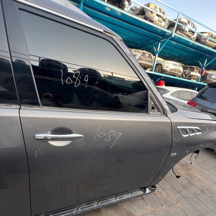Door (RHF) - 2014 Infiniti QX80 SUV