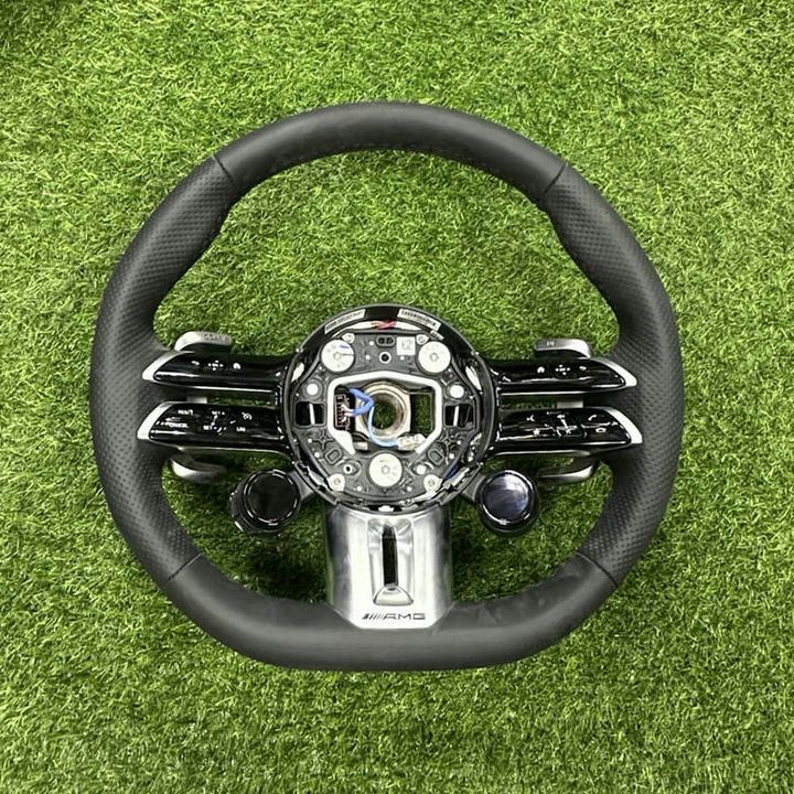 Mercedes-Benz AMG Performance Steering Wheel