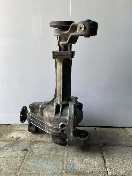 Front Differential - 2013 Infiniti QX56