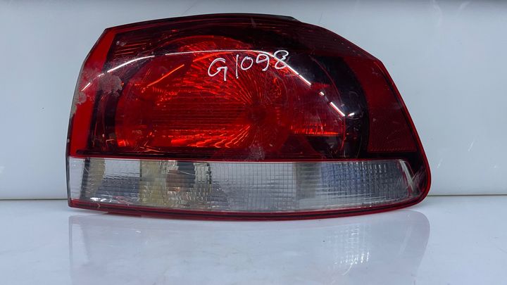 Tail Light (RH) - 2013 Volkswagen Golf