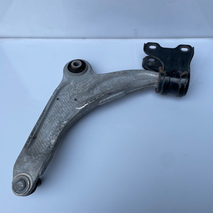 Lower Arm(RHF) - 2016 Lincoln MKX Select