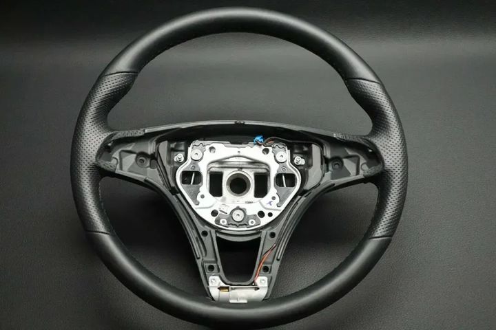 a0004607503 9e38   steering wheel