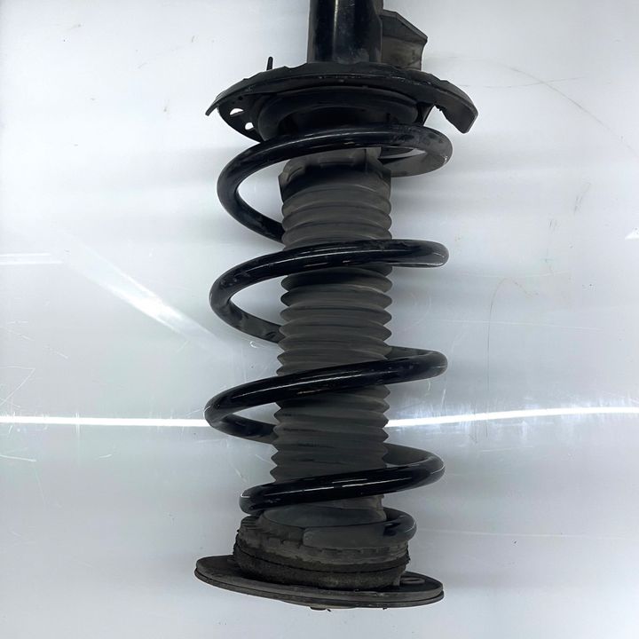 Shock Absorber (RHF) - 2103 Land Rover RANGE ROVER EVOQUE