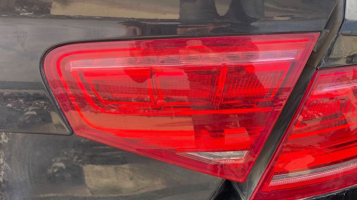 Trunk Light (RH) - 2014 Audi S8
