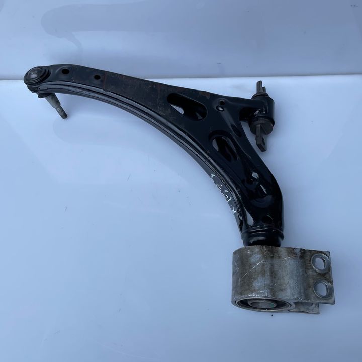 Lower Arm(RHF) - 2020 Cadillac XT6 Premium