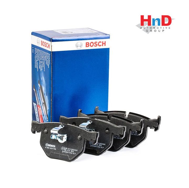 BOSCH 0 986 424 766 Brake pad set For BMW E60 E61 E63 E64 E70 E71 E72 F15 F85 F16 F86 34212339277