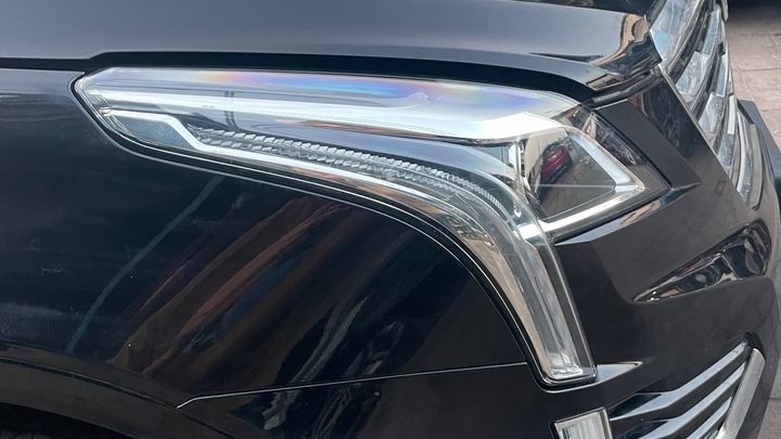 Headlight (RH) - 2017 Cadillac XT5