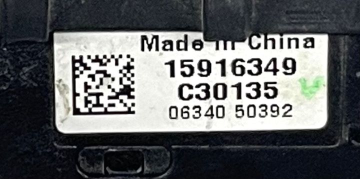 pedal position park traction control switch - 2007 GMC DENALI