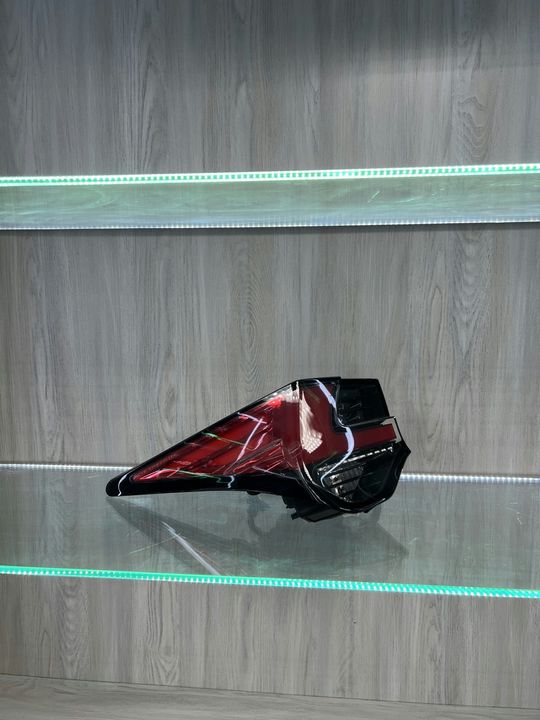 Lexus RC 350 - Left Outer Taillight