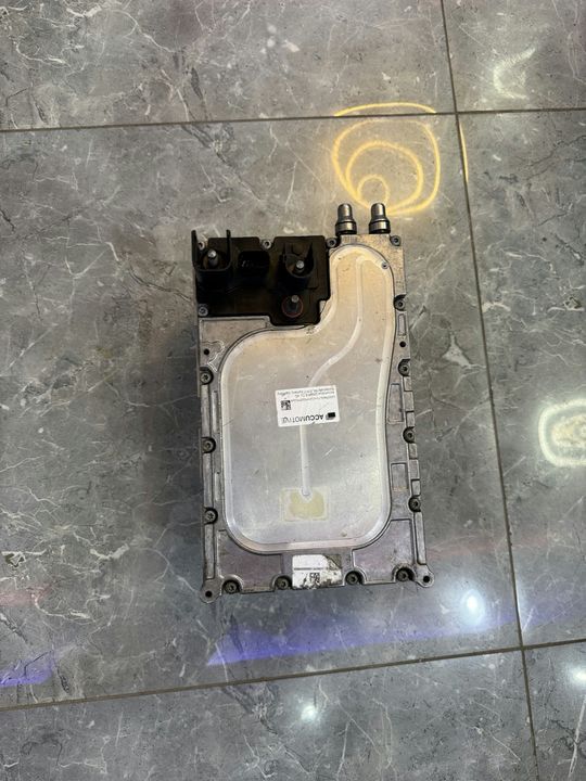 Mercedes-Benz 48V Mild Hybrid Li-Ion Auxiliary Battery