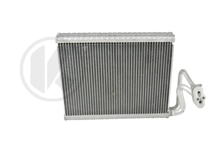 EVAPORATOR