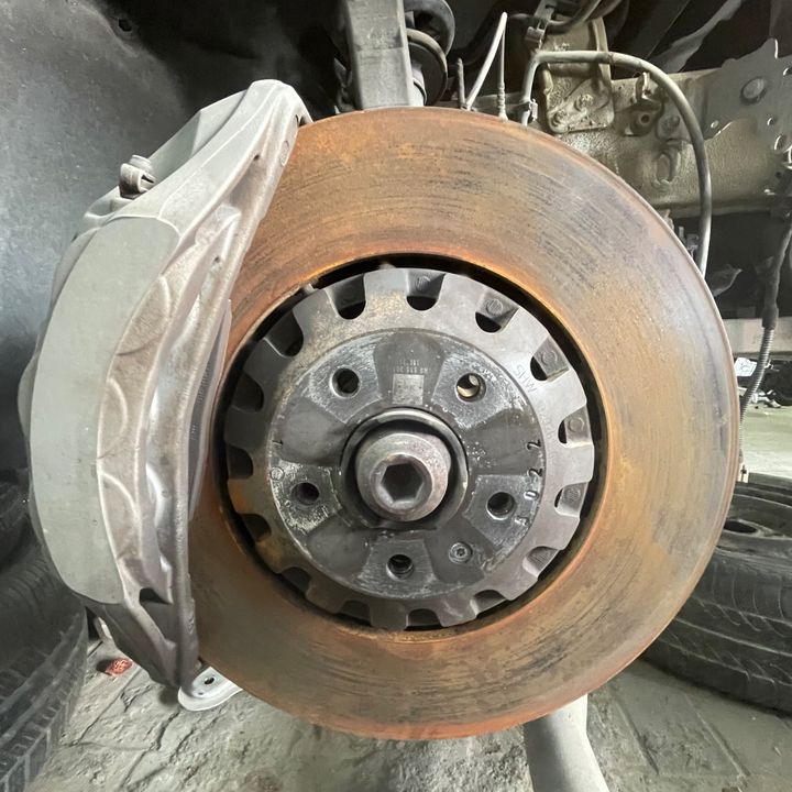 Complete Hub Assembly(RHF) - 2019 Audi Q7
