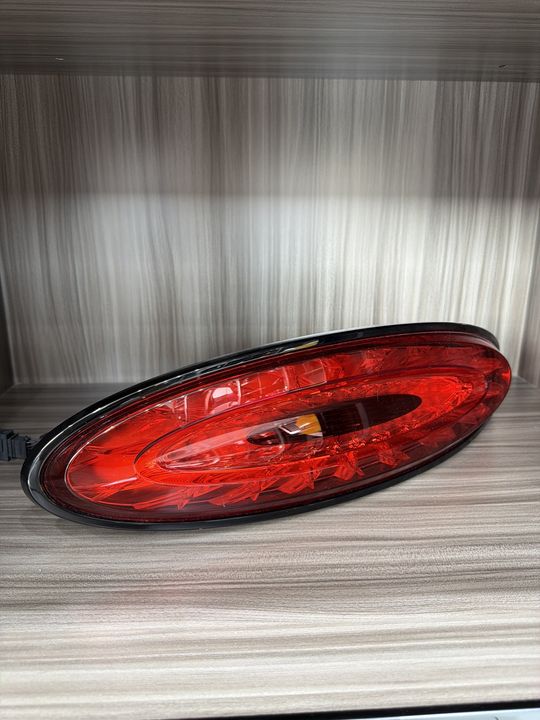 Bentley Bentayga Right Taillight Speed Black