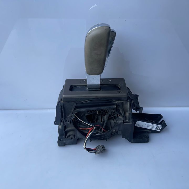 Transmission shift - 2013 Lincoln Navigator