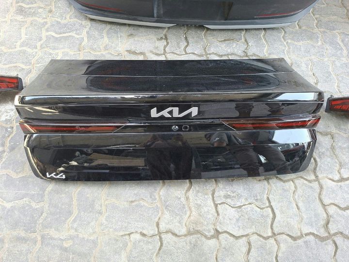 Kia K4 Rear duky complete