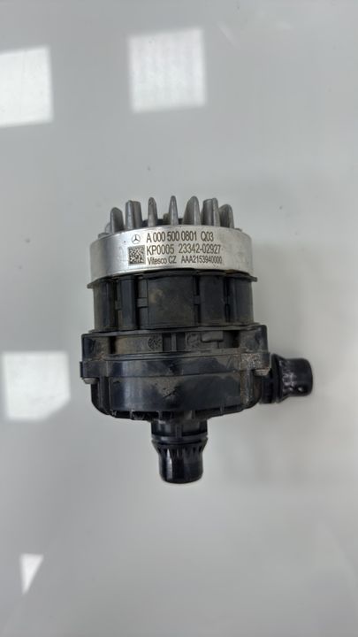 Mercedes-Benz Auxiliary Coolant Pump