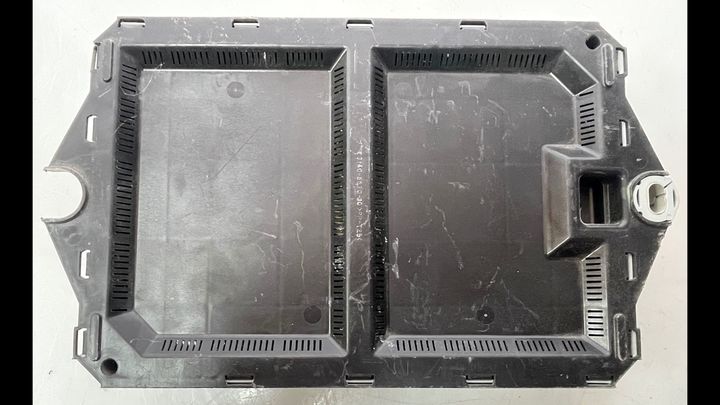 Rear Fuse Box - 2011 Jaguar XF