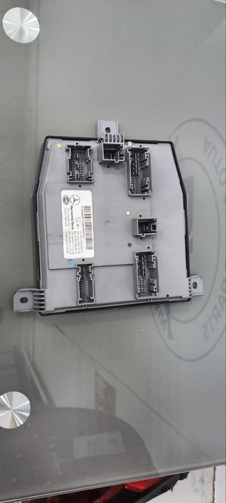 Mercedes-Benz Control Module (BCM)