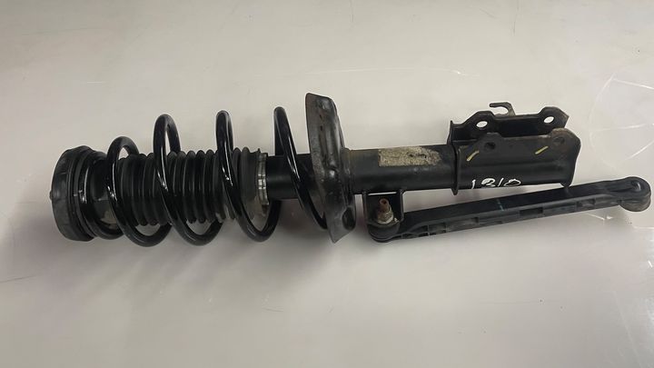 Shock Absorber (RHF) - 2013 Chevrolet Cruze