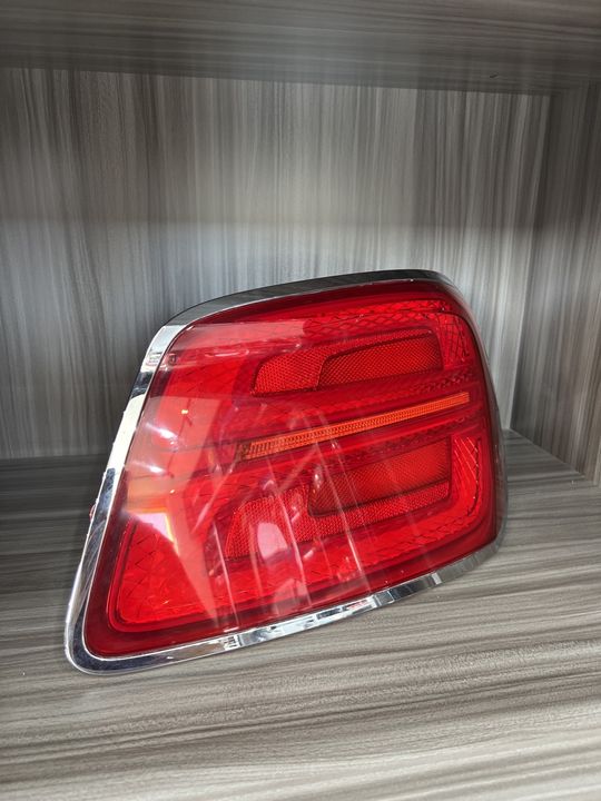 Bentley Flying Spur 2020 RH Tail Lamp