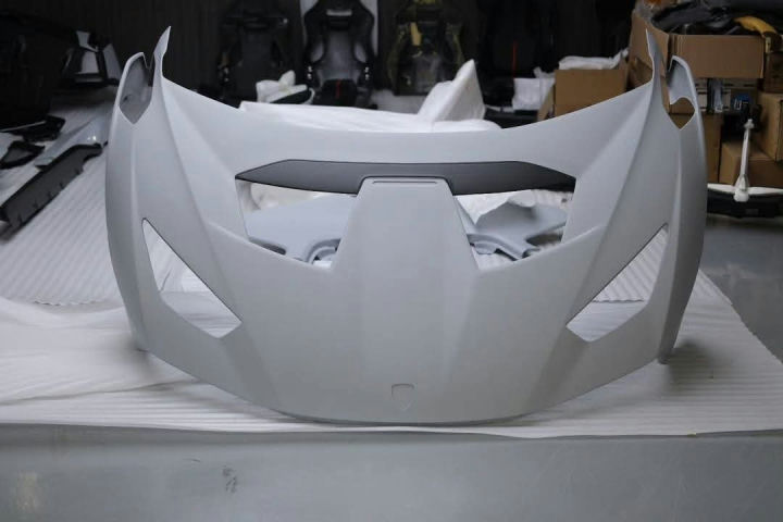 Lamborghini Huracan STO Aftermarket Front Bonnet Bumper Conversion