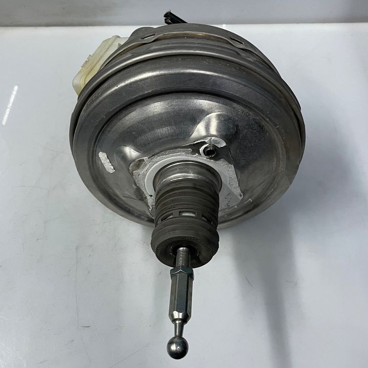 Brake booster - 2015 Audi A8