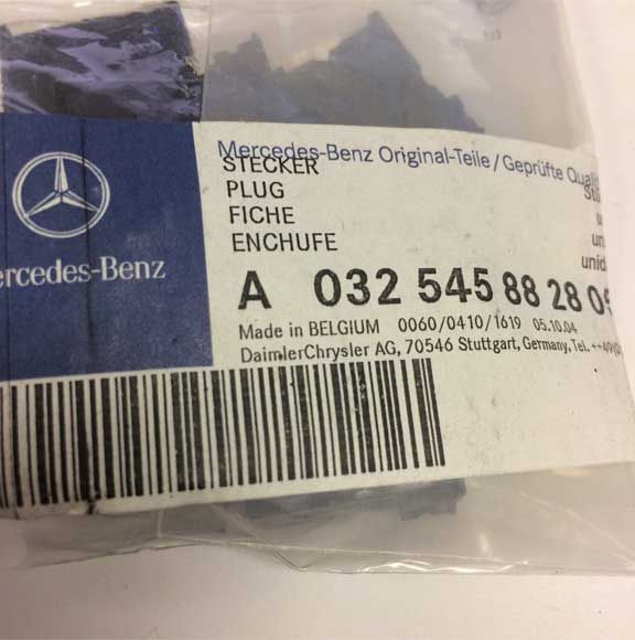 Mercedes Benz Genuine PLUG 0325458828