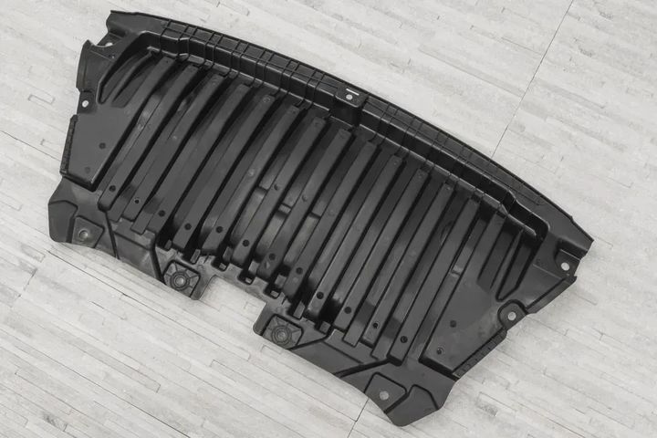 COVER, ENGINE COMP. LOWER