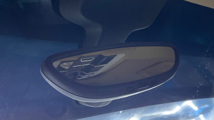 Rear view mirror - 2011 Porsche Cayenne S