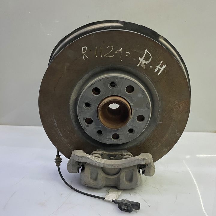 Complete Hub Assembly(RHF) - 2017 Jeep Compass Longitude