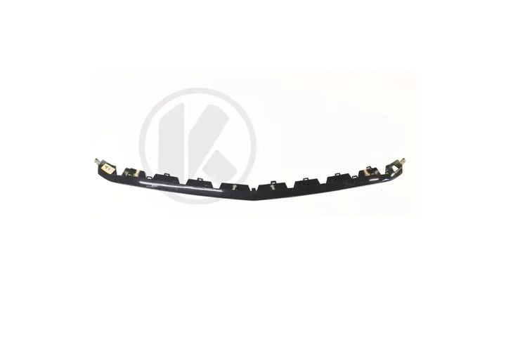 TRIM BAR
