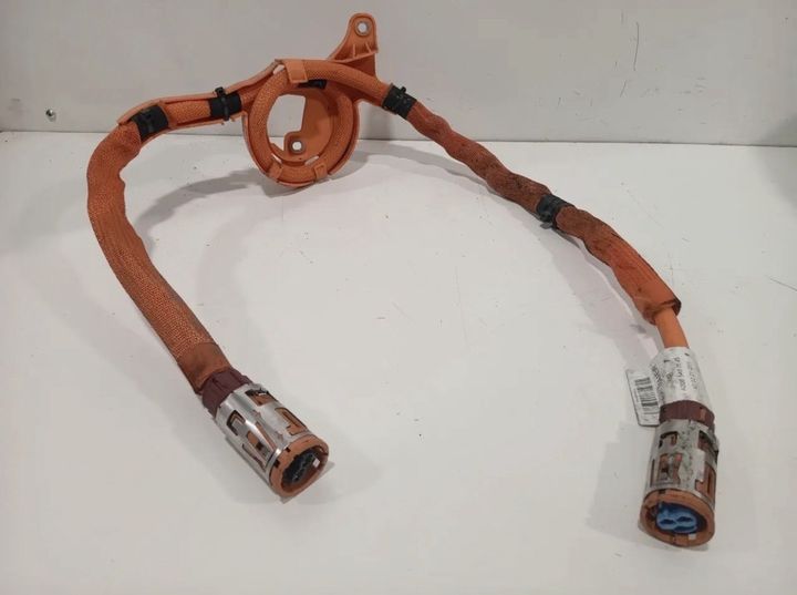 Mercedes-Benz C-CLASS T-MODEL (S206) Battery cable