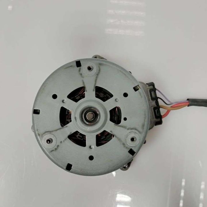 Radiator fan motor - 2016 Chevrolet Camaro