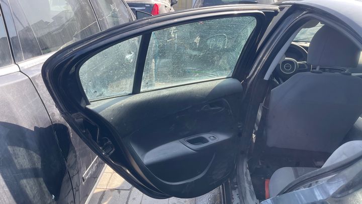Door (LHB) - 2017 Dodge Neon